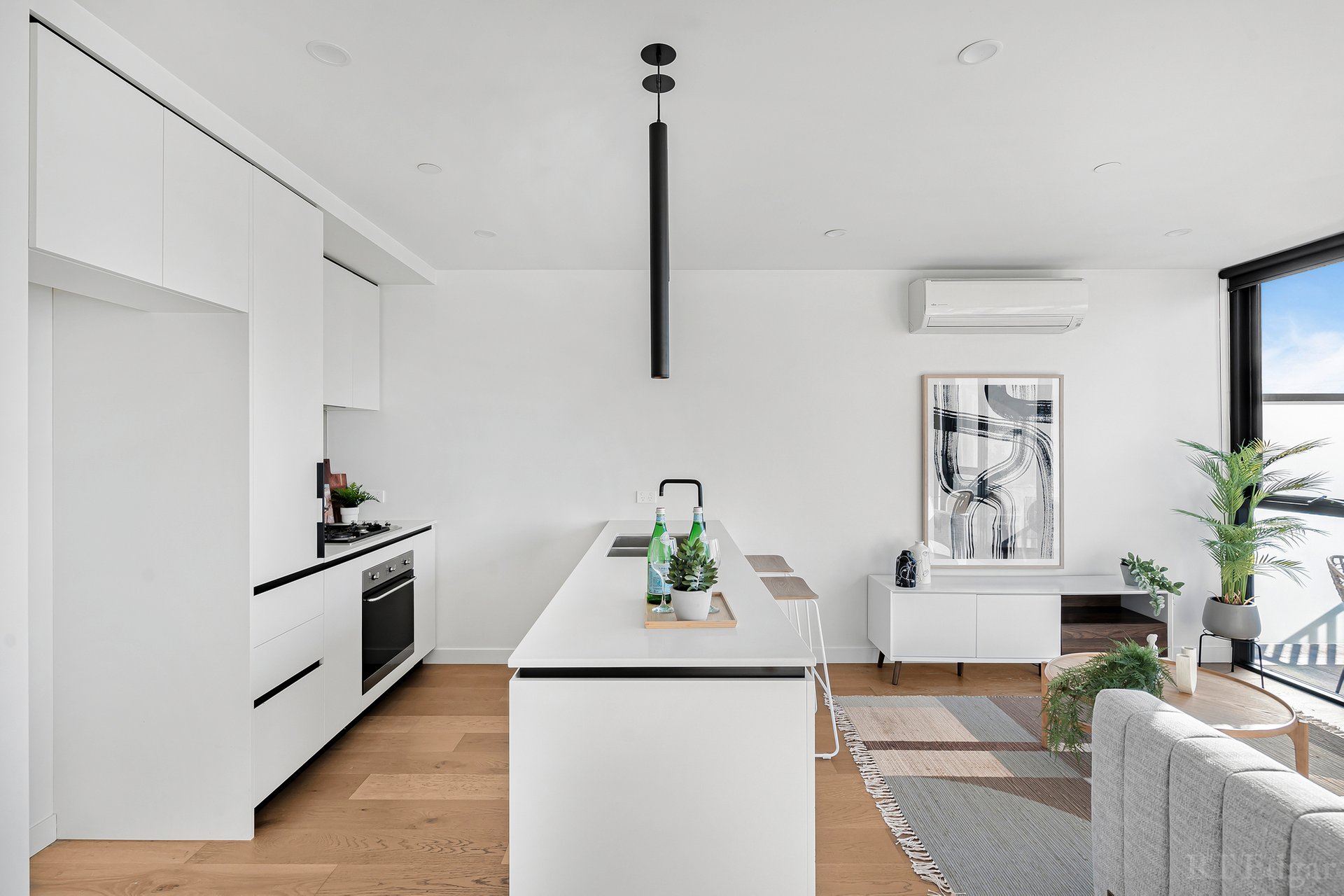 Property Gallery Thumbnail 4