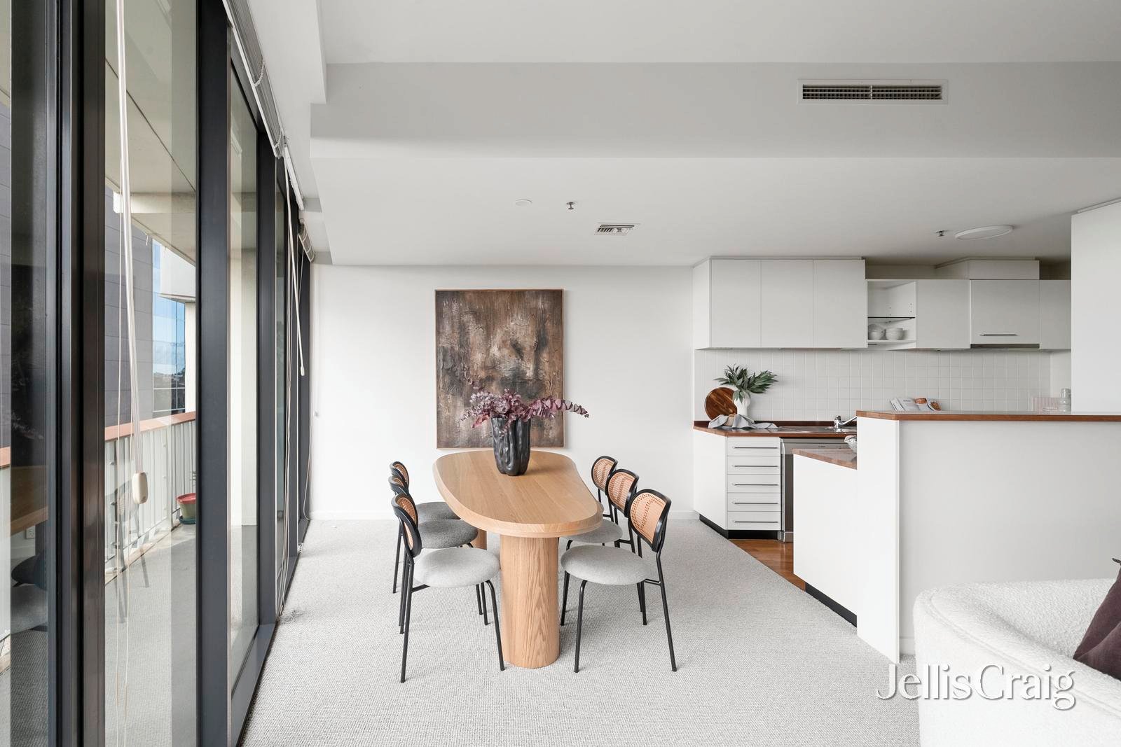 710/582 St Kilda Road, Melbourne image 8