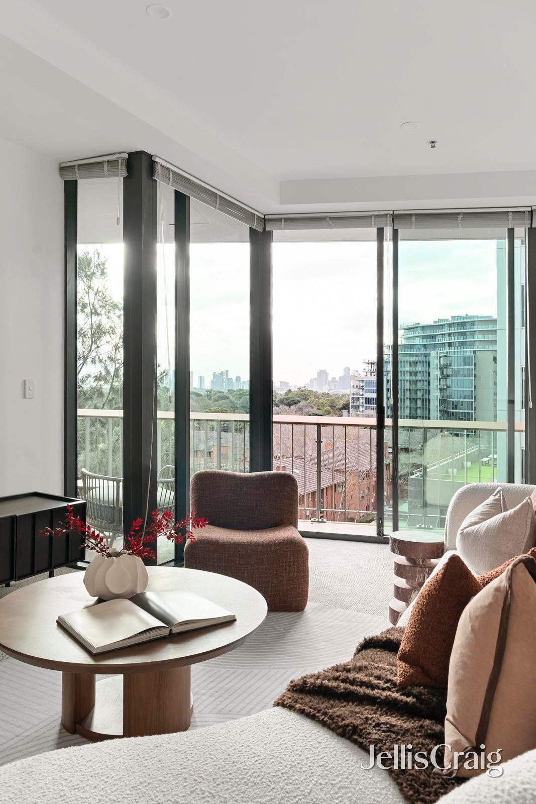 710/582 St Kilda Road, Melbourne image 9