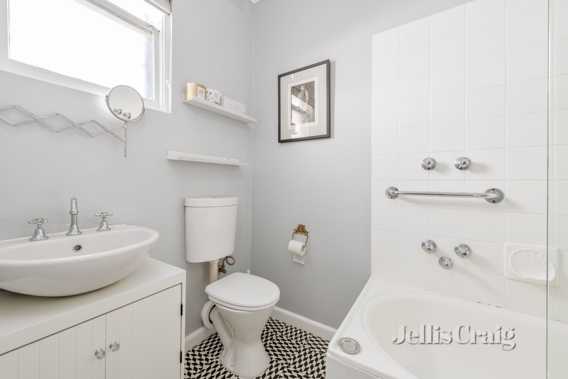 7/11 Brougham St, Richmond image 5