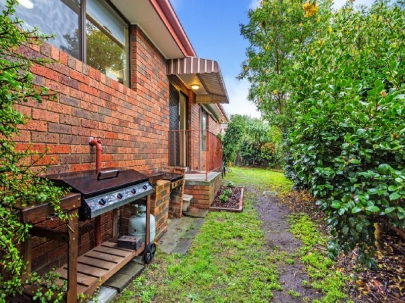 7/11 Windsor Street, Burwood East image 7
