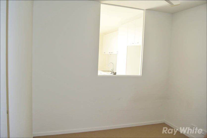711/39 Kingsway, Glen&nbsp;Waverley image 3