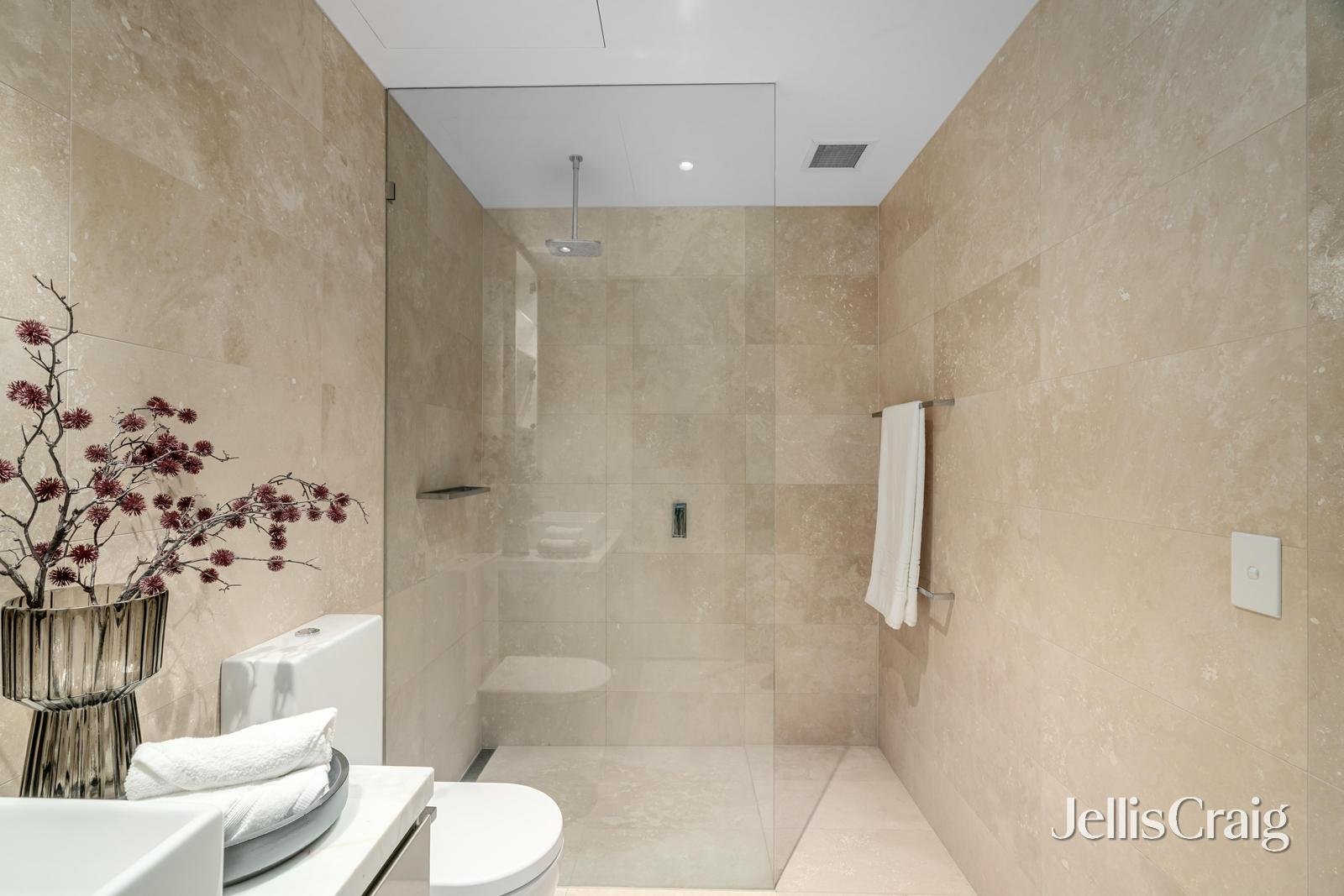 711/480 Riversdale Road, Hawthorn East image 5