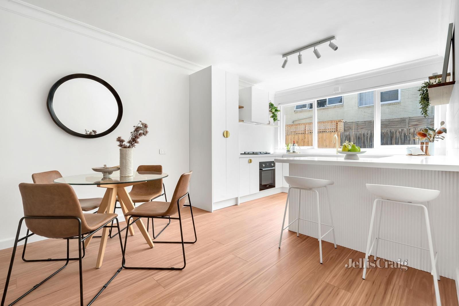 7/116 Arthurton Road, Northcote image 2