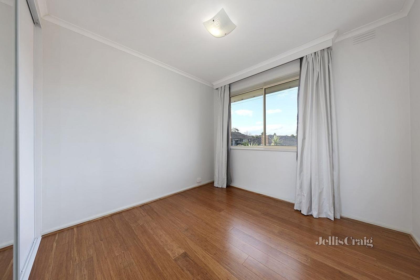 7/12 Brentwood Street, Bentleigh image 3