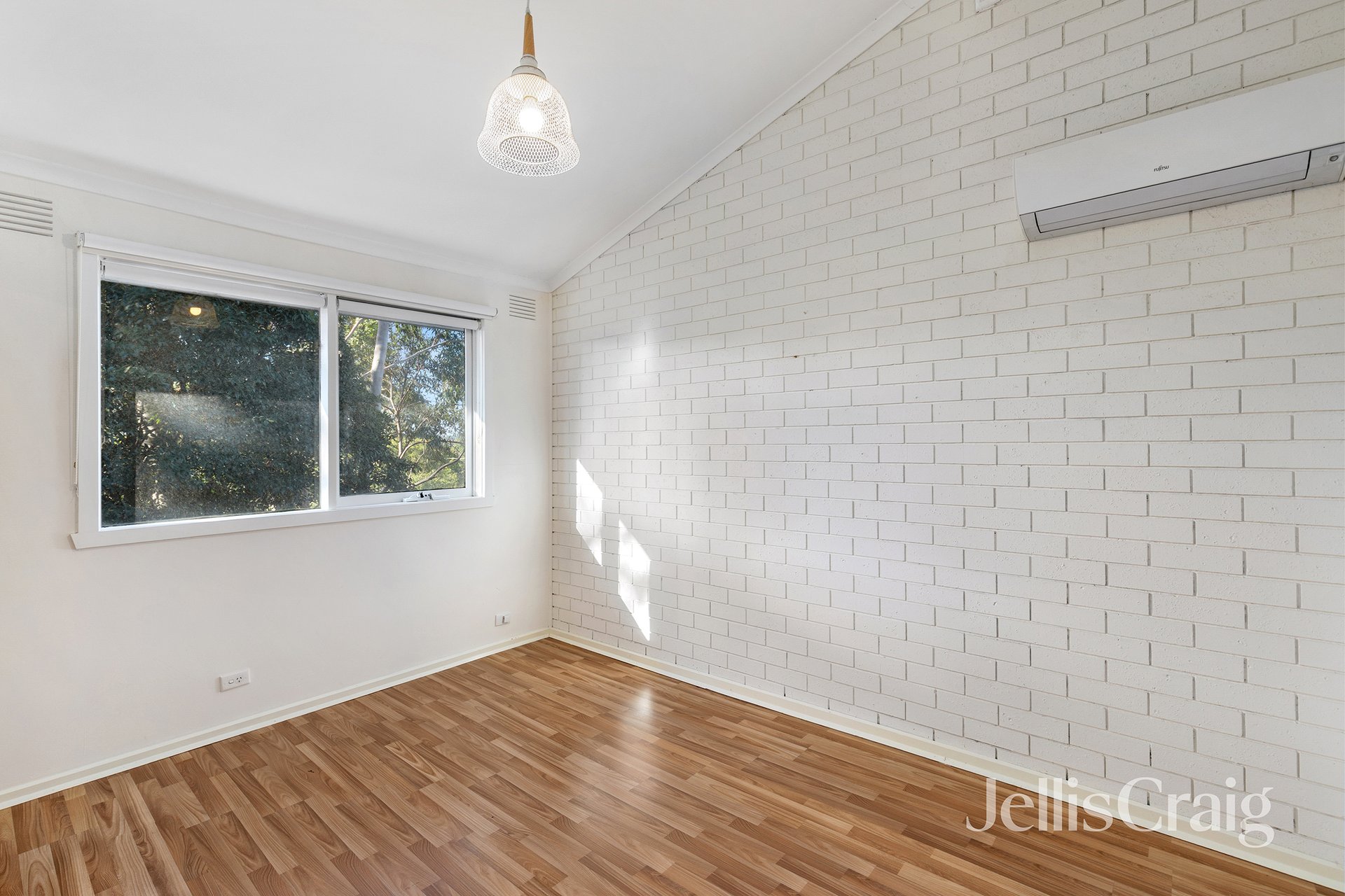 7/12 Parkview Avenue, Greensborough image 8