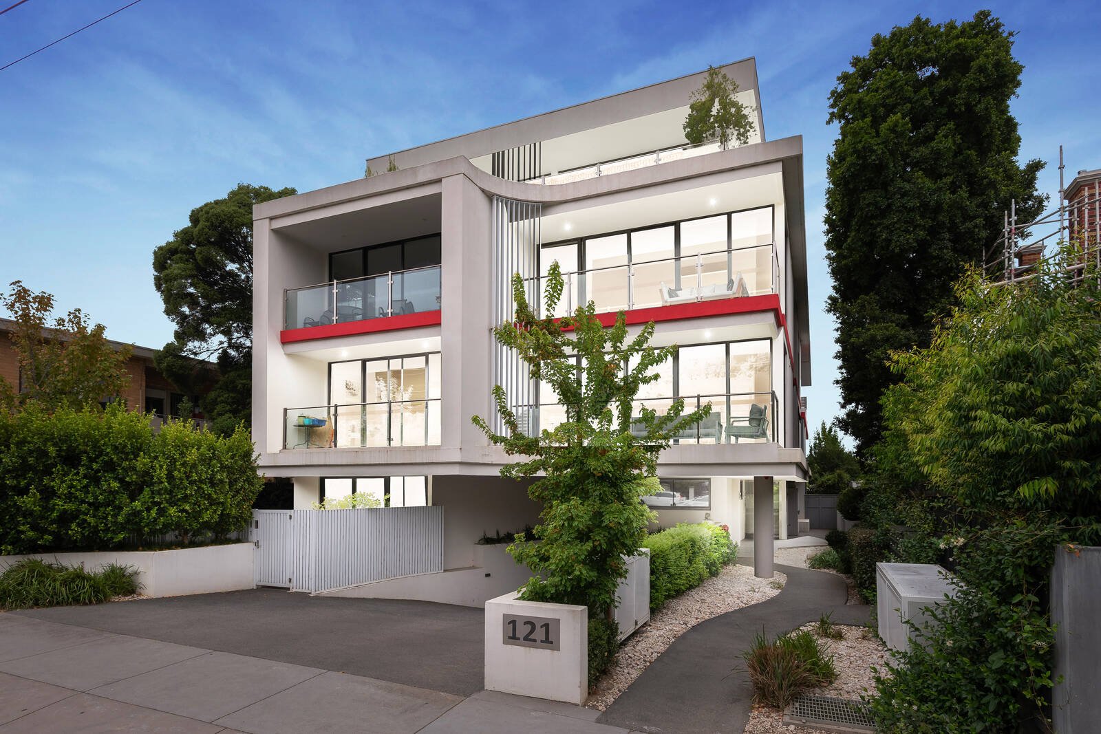 Property Gallery - Main Image
