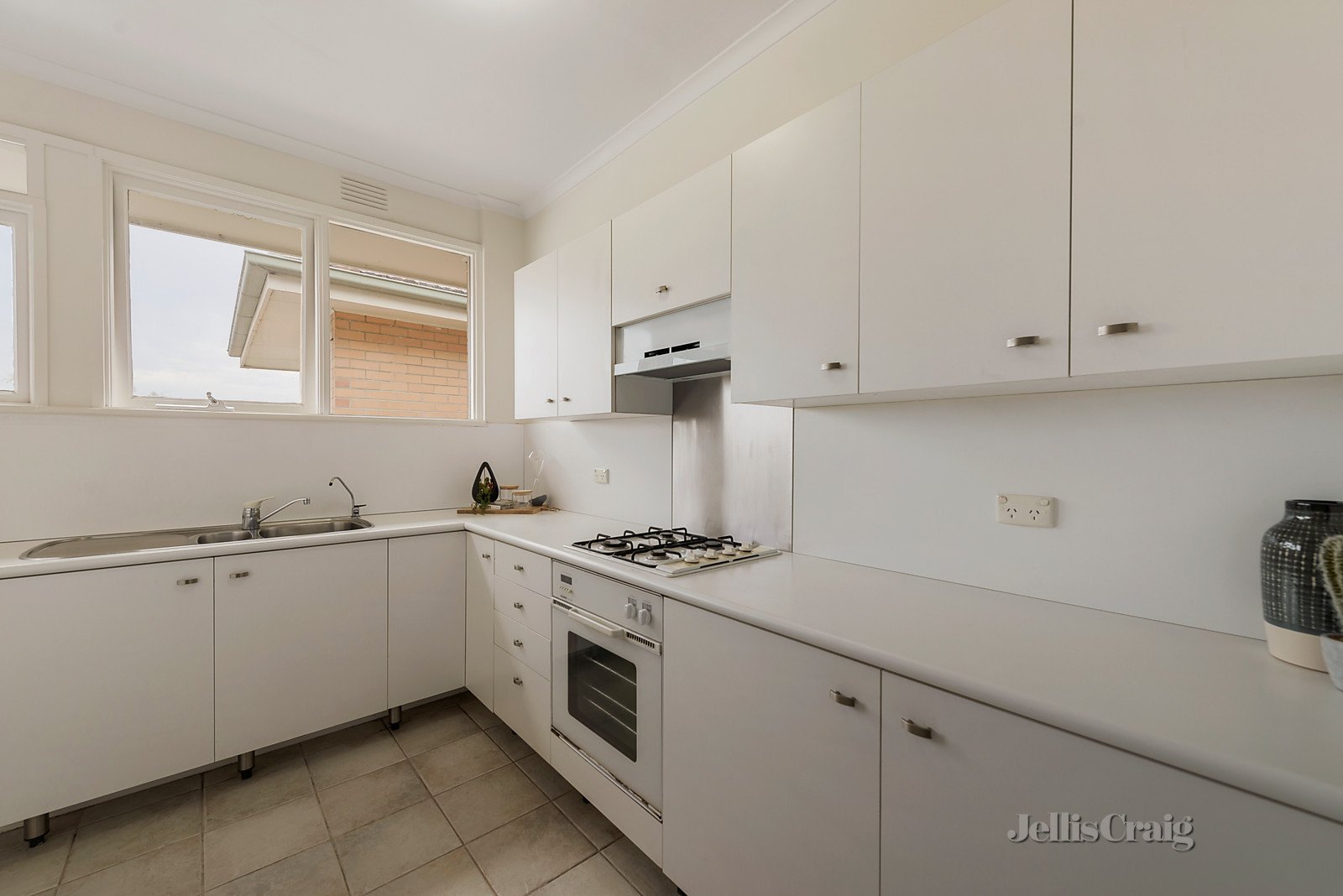 7/1279 High Street, Malvern image 5