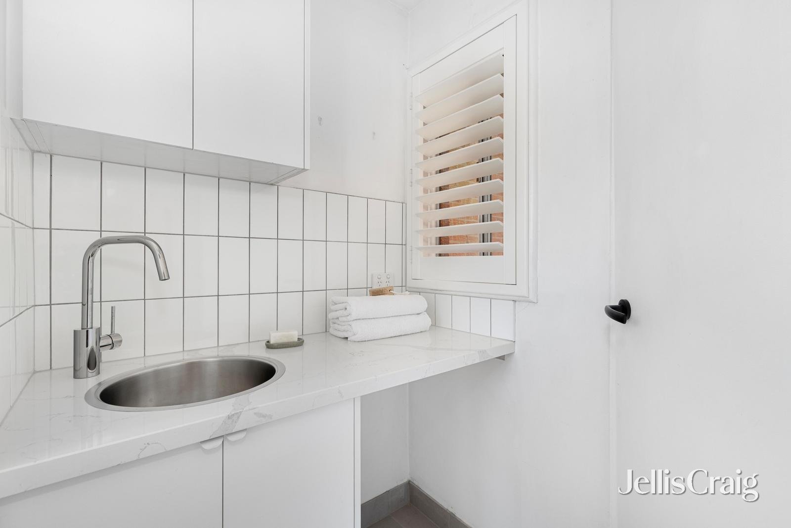 7/13 Hopetoun Avenue, Brunswick&nbsp;West image 10