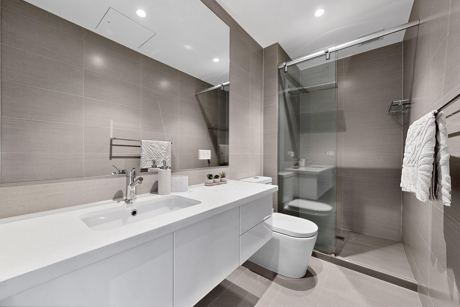 7/13 Maroona Road, Carnegie image 11