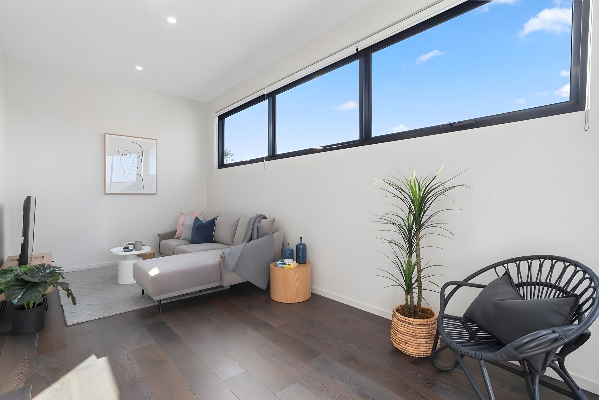 7/13 Schofield Street, Essendon image 6