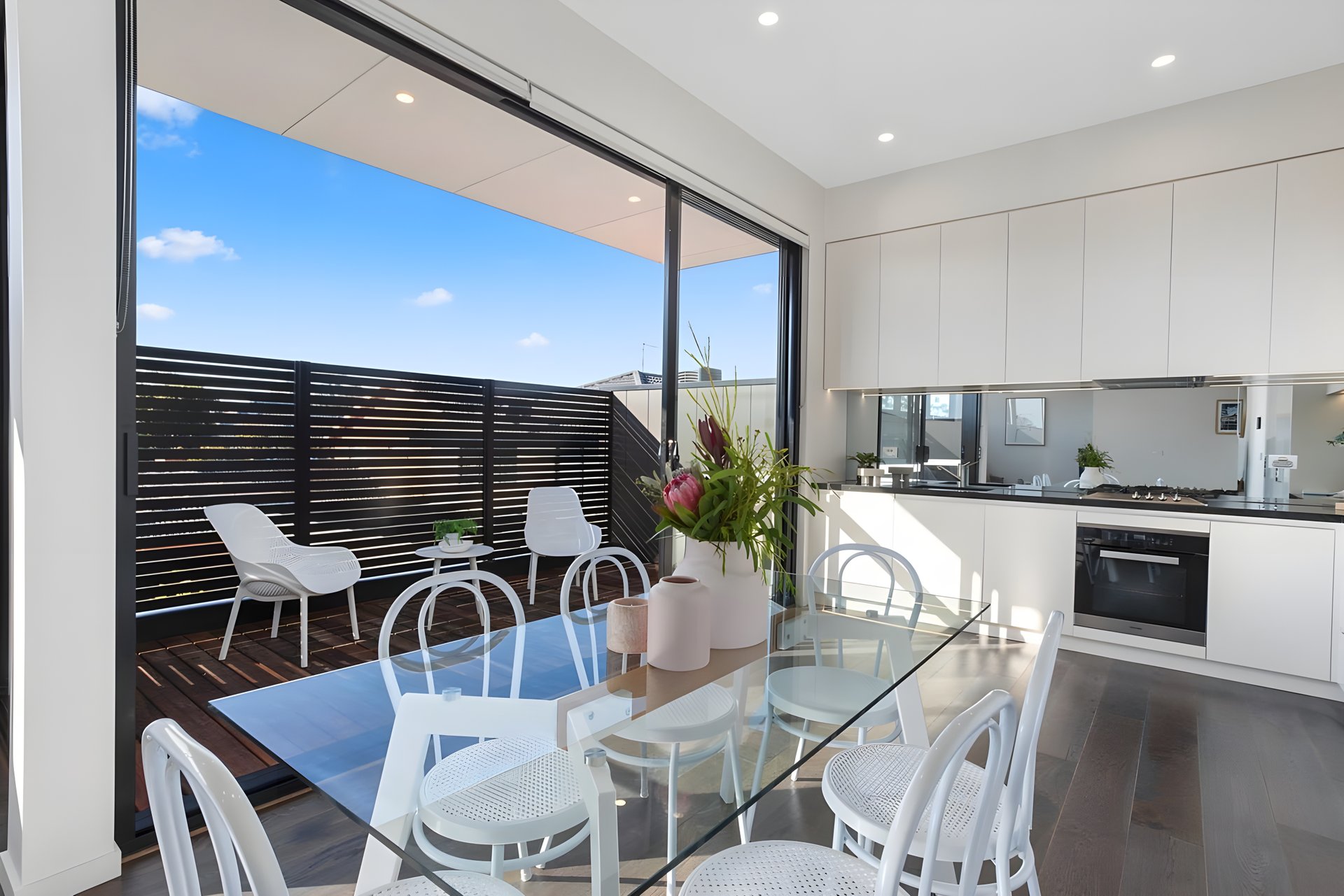 7/13 Schofield Street, Essendon image 2