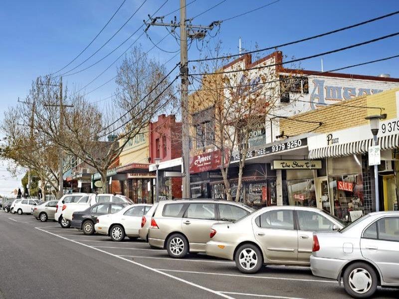 7/13 Winifred Street, Essendon image 10