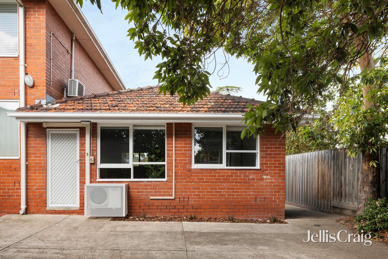 7/130 Rossmoyne Street, Thornbury image 1