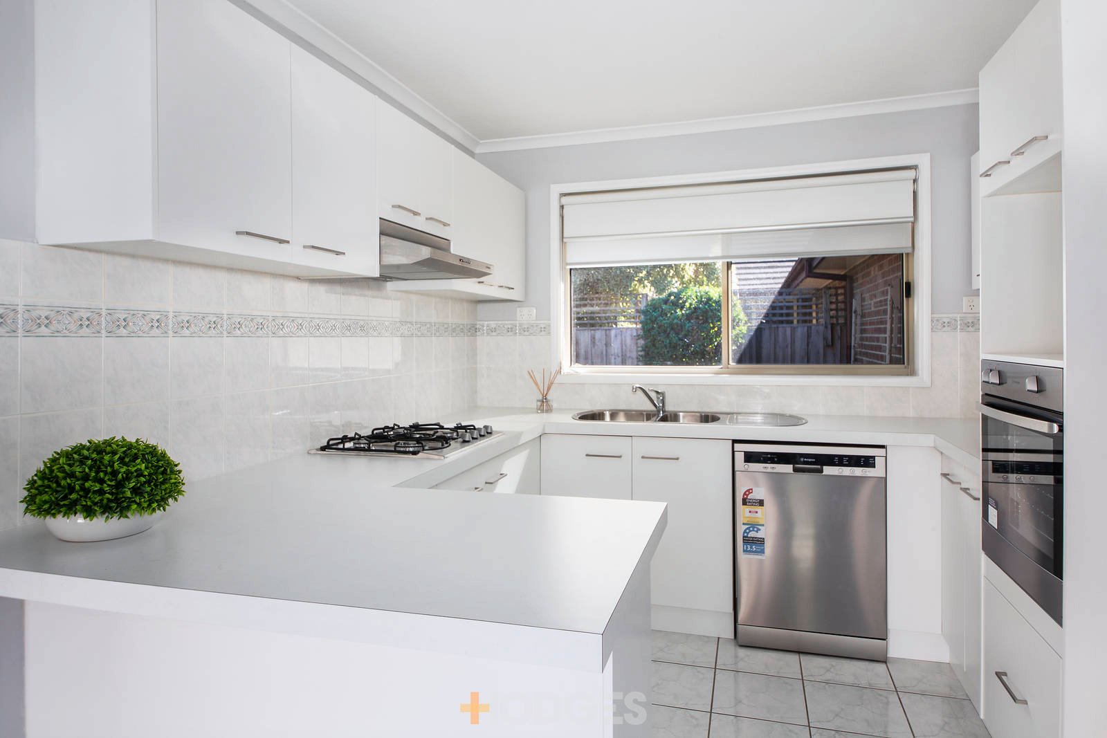 7 / 131-139 Kinross Avenue Edithvale