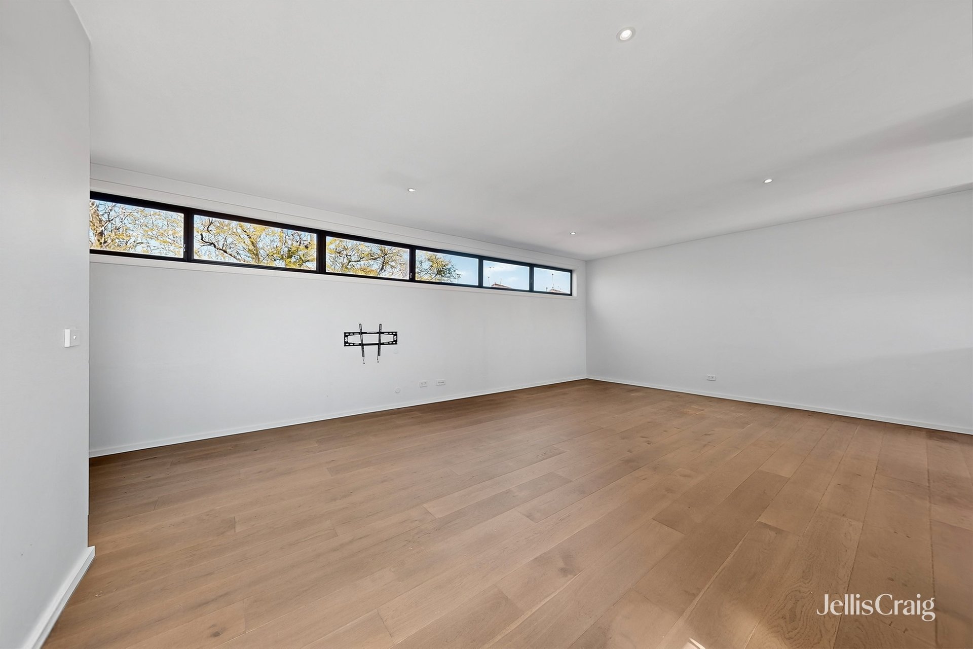 7/1317A Nepean Highway, Cheltenham image 6