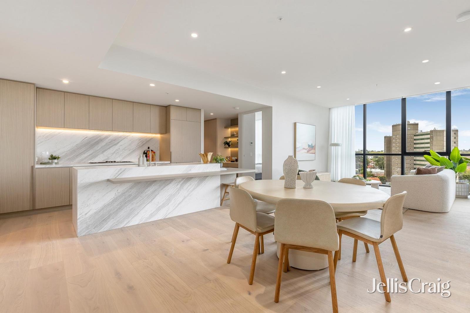 713/538 Epsom Road, Flemington image 1