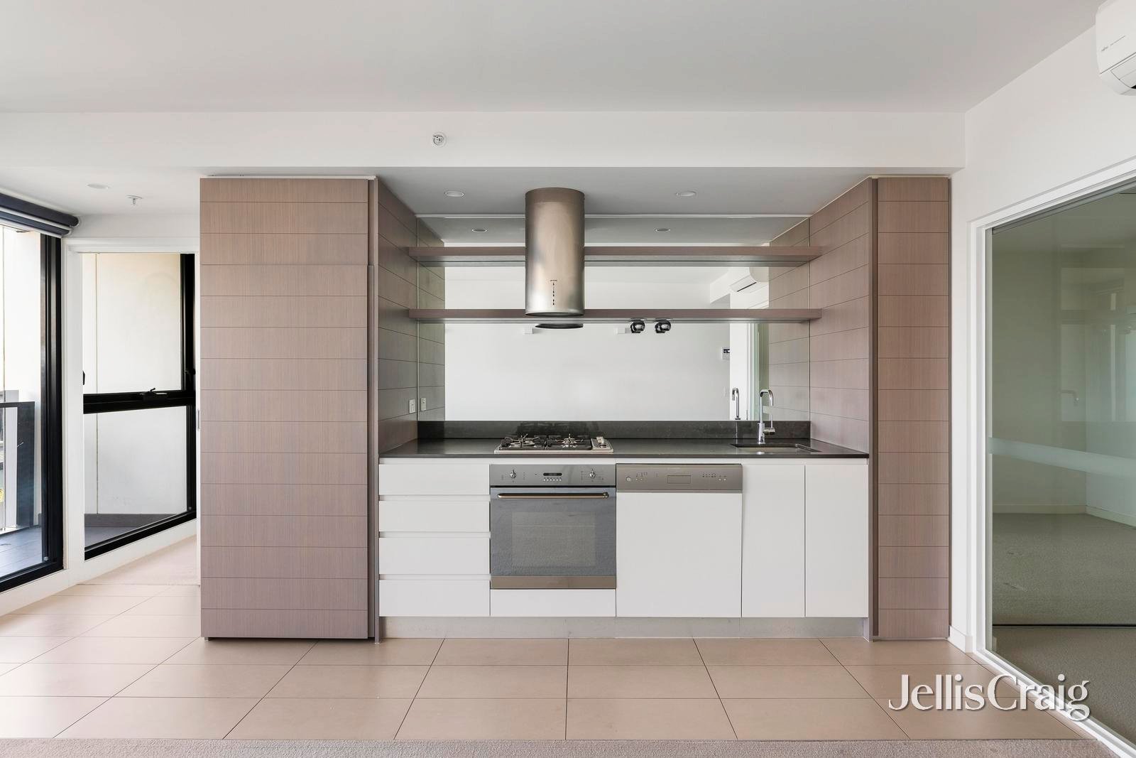 713/615 Victoria Street, Abbotsford image 5