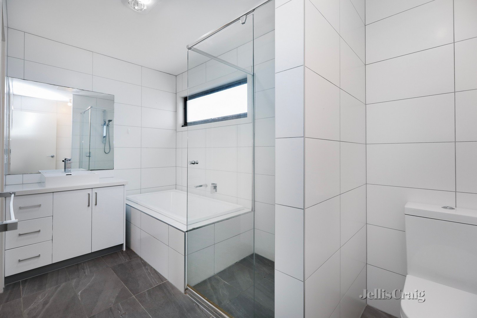 7/14 Collins Avenue, Altona North image 11