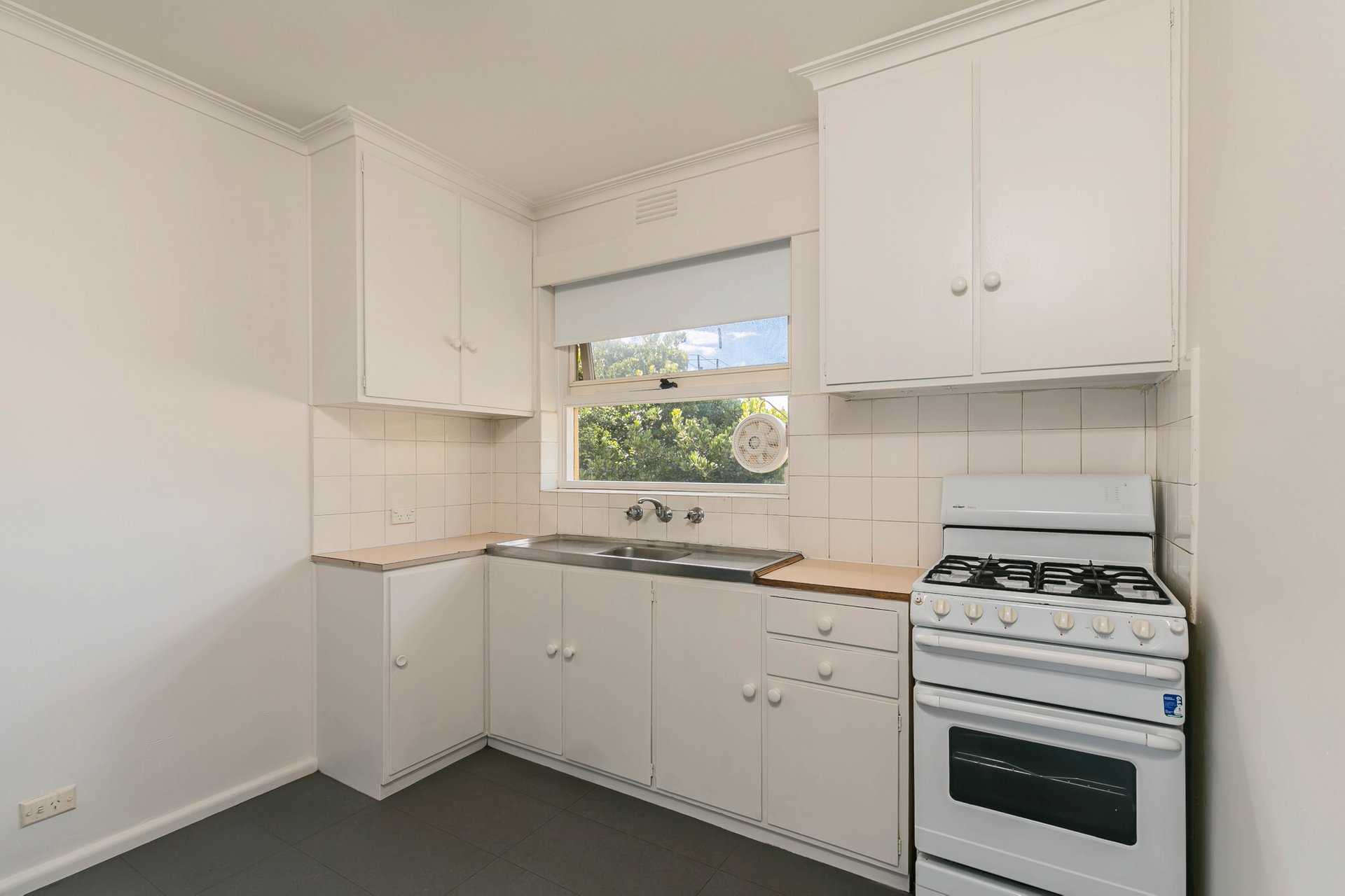 7 / 142 Alexandra Street ST KILDA EAST
