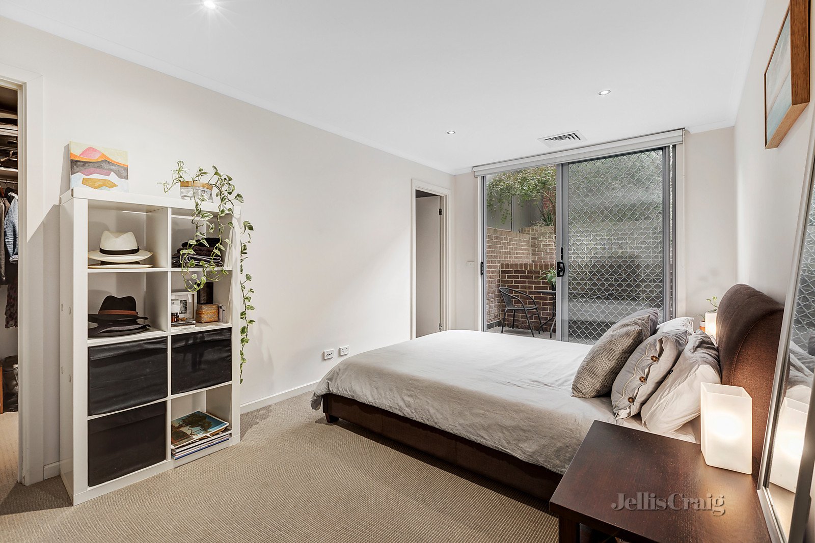 7/15 Bastings Street, Northcote image 5