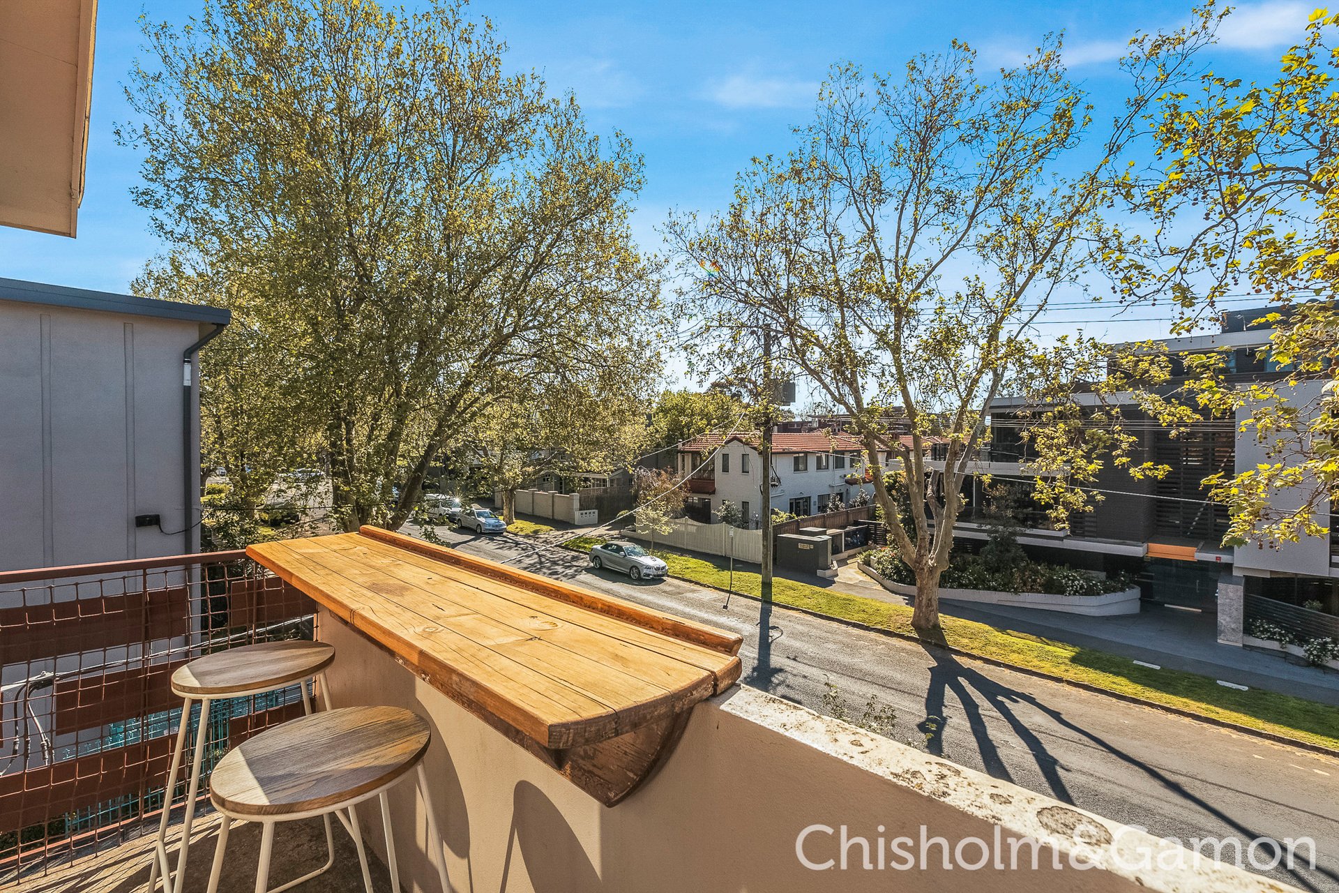 7/15 Dickens Street, Elwood image 3
