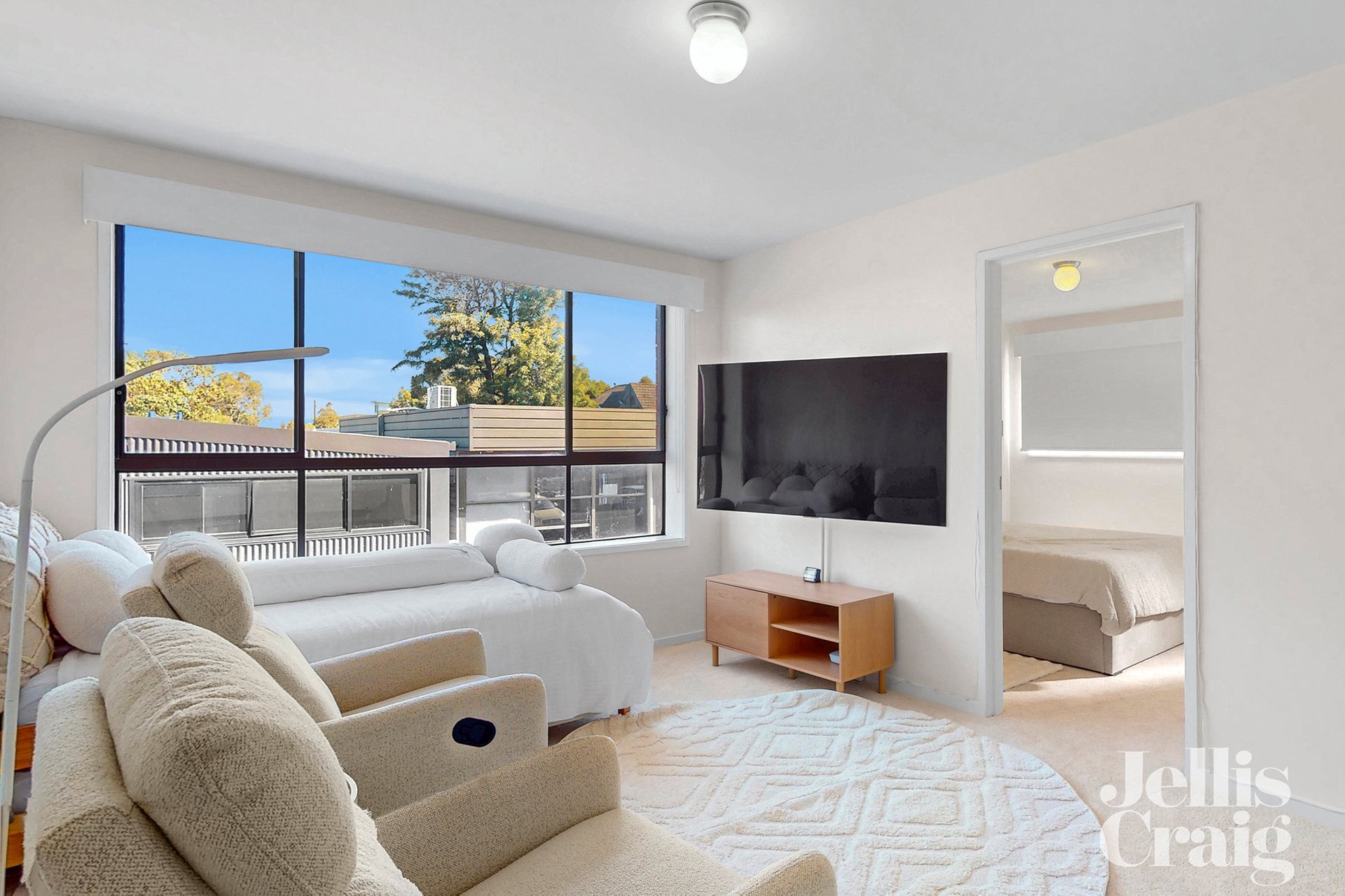7/15 Shaftesbury Street, Essendon image 6