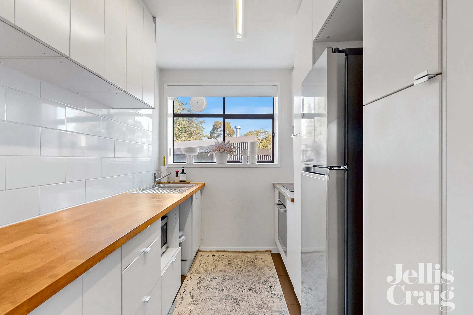 7/15 Shaftesbury Street, Essendon image 3