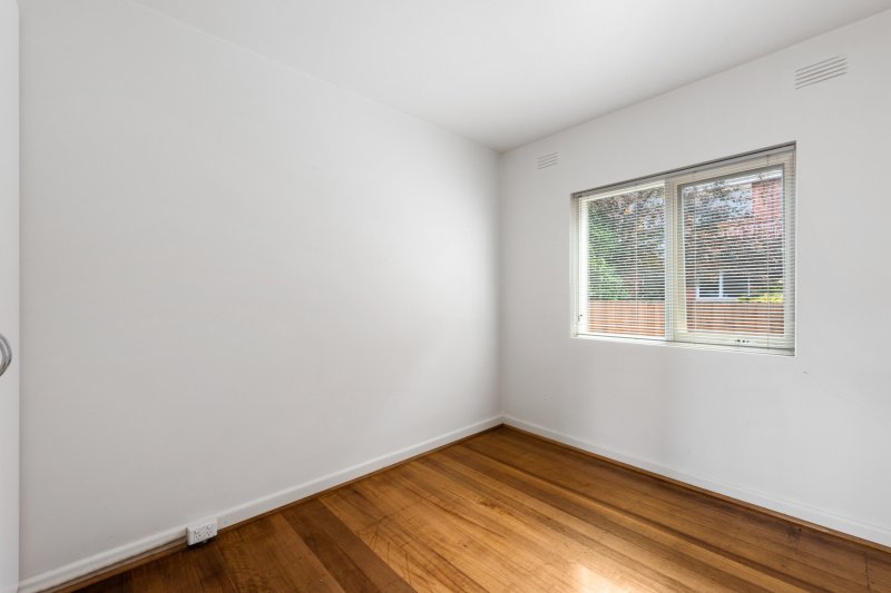 7 / 15 Waratah Avenue GLEN HUNTLY, VIC 3163
