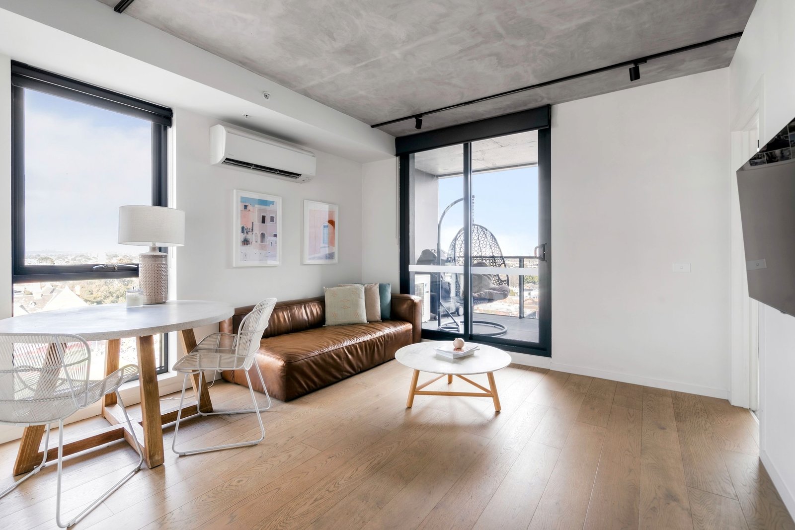 Property Gallery Thumbnail 5