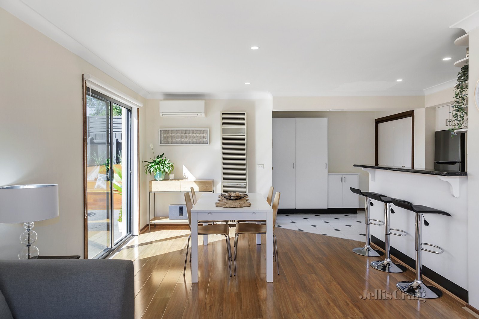 7/16 Marara Road, Caulfield South image 5