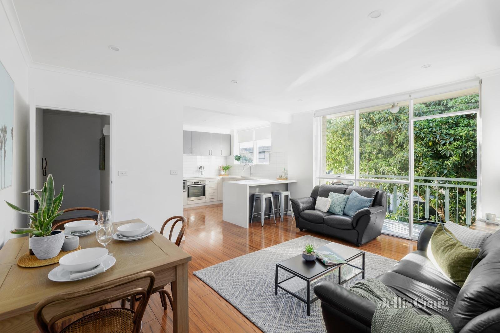 7/16 Repton Road, Malvern East image 1