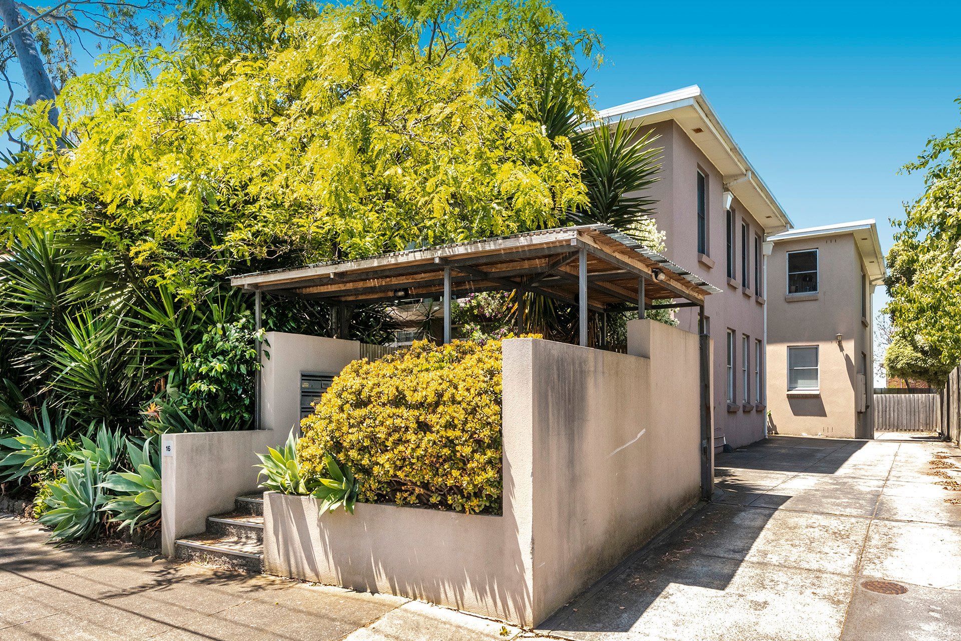 7 / 16 Warriston Street BRIGHTON