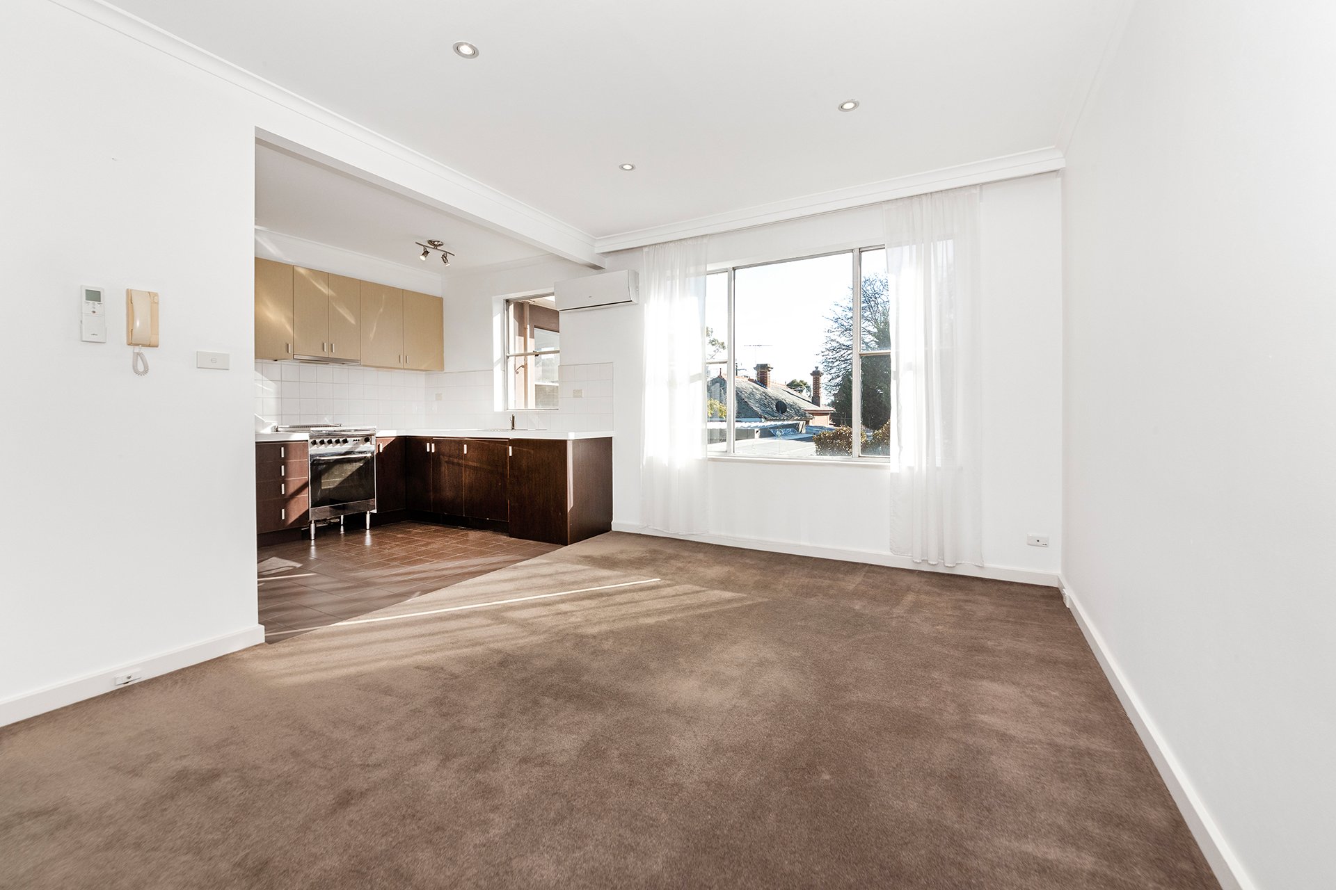 7 / 16 Warriston Street BRIGHTON