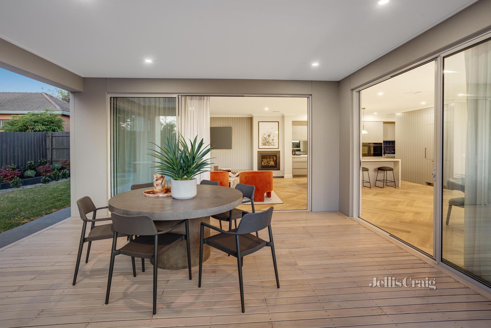 717 Waverley Road, Glen&nbsp;Waverley image 4