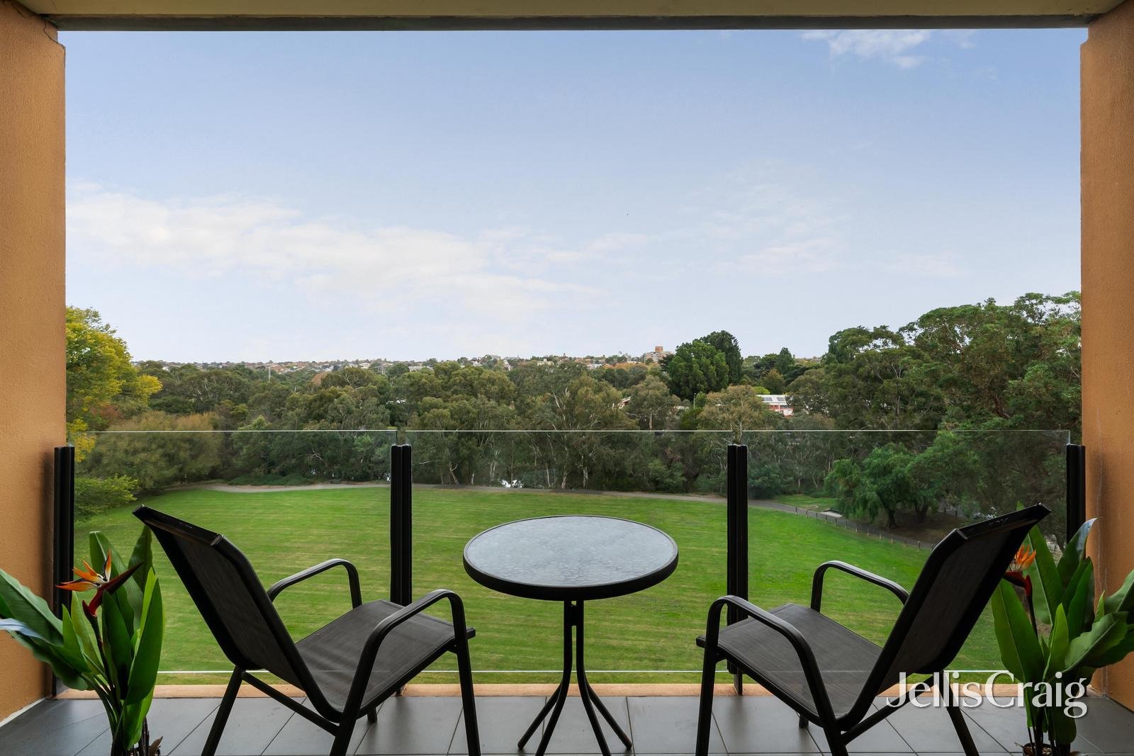 71/8 Wallen Road, Hawthorn image 2
