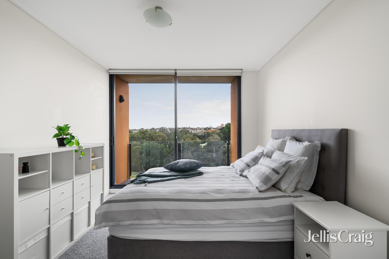 71/8 Wallen Road, Hawthorn image 5