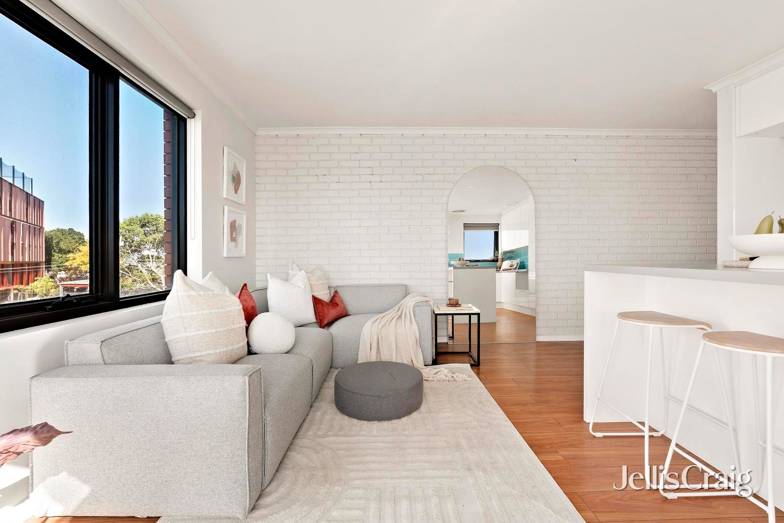 7/182 Mt Alexander Road, Travancore image 2