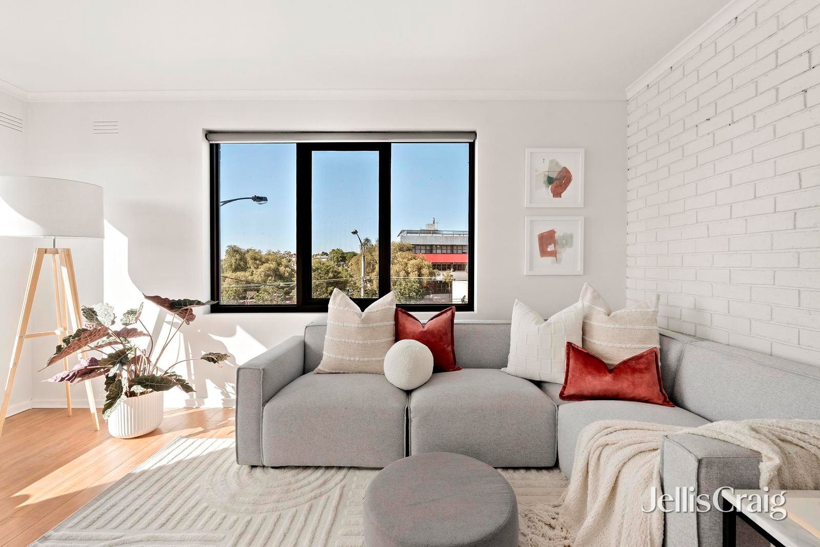 7/182 Mt Alexander Road, Travancore image 3