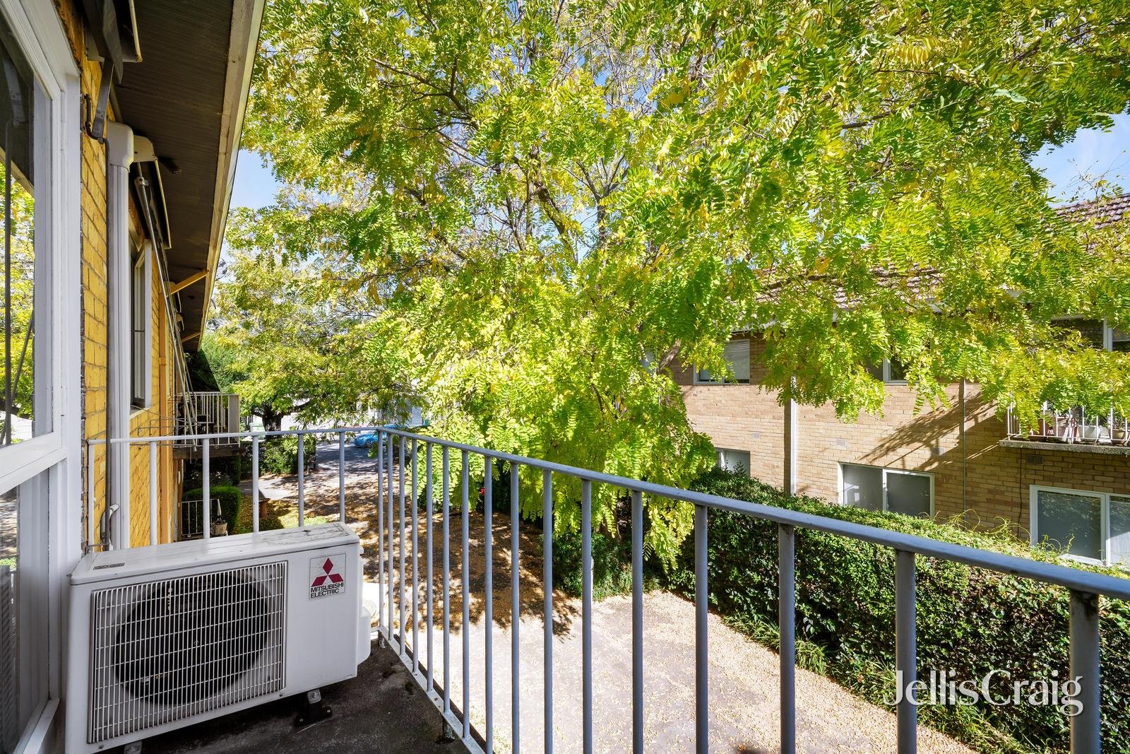 7/183 Riversdale Road, Hawthorn image 6