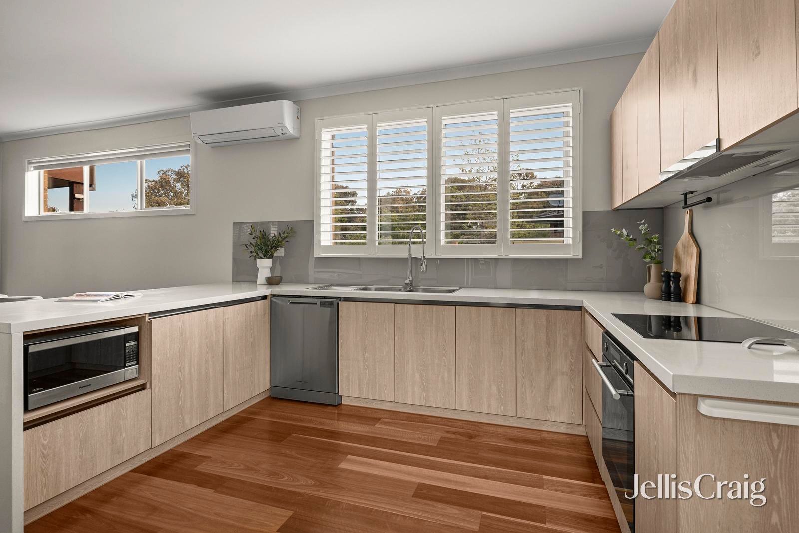 7/185 St Helena Road, Greensborough image 6