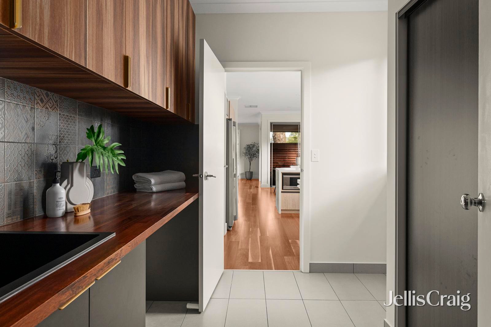 7/185 St Helena Road, Greensborough image 15