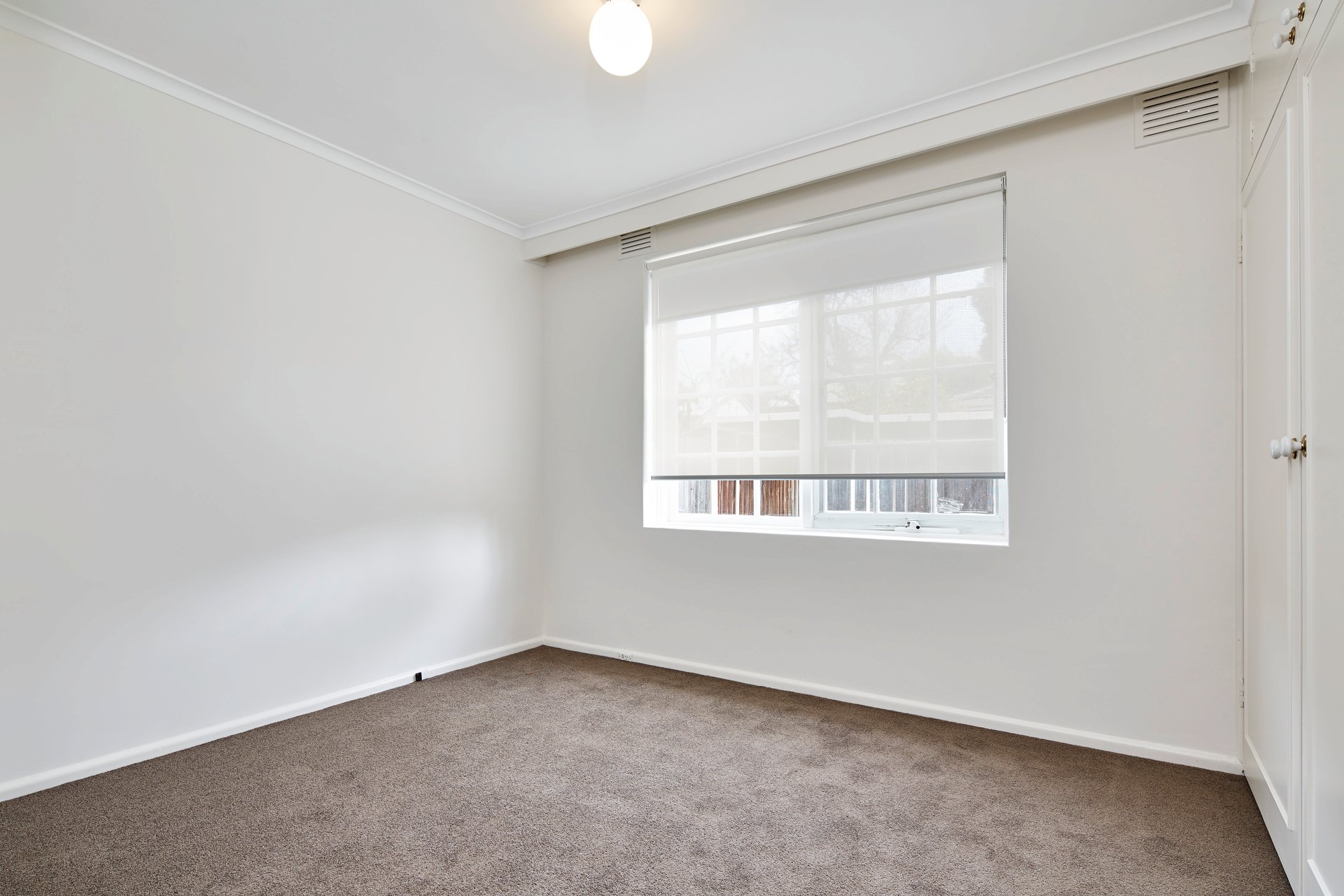Property Gallery Thumbnail 4