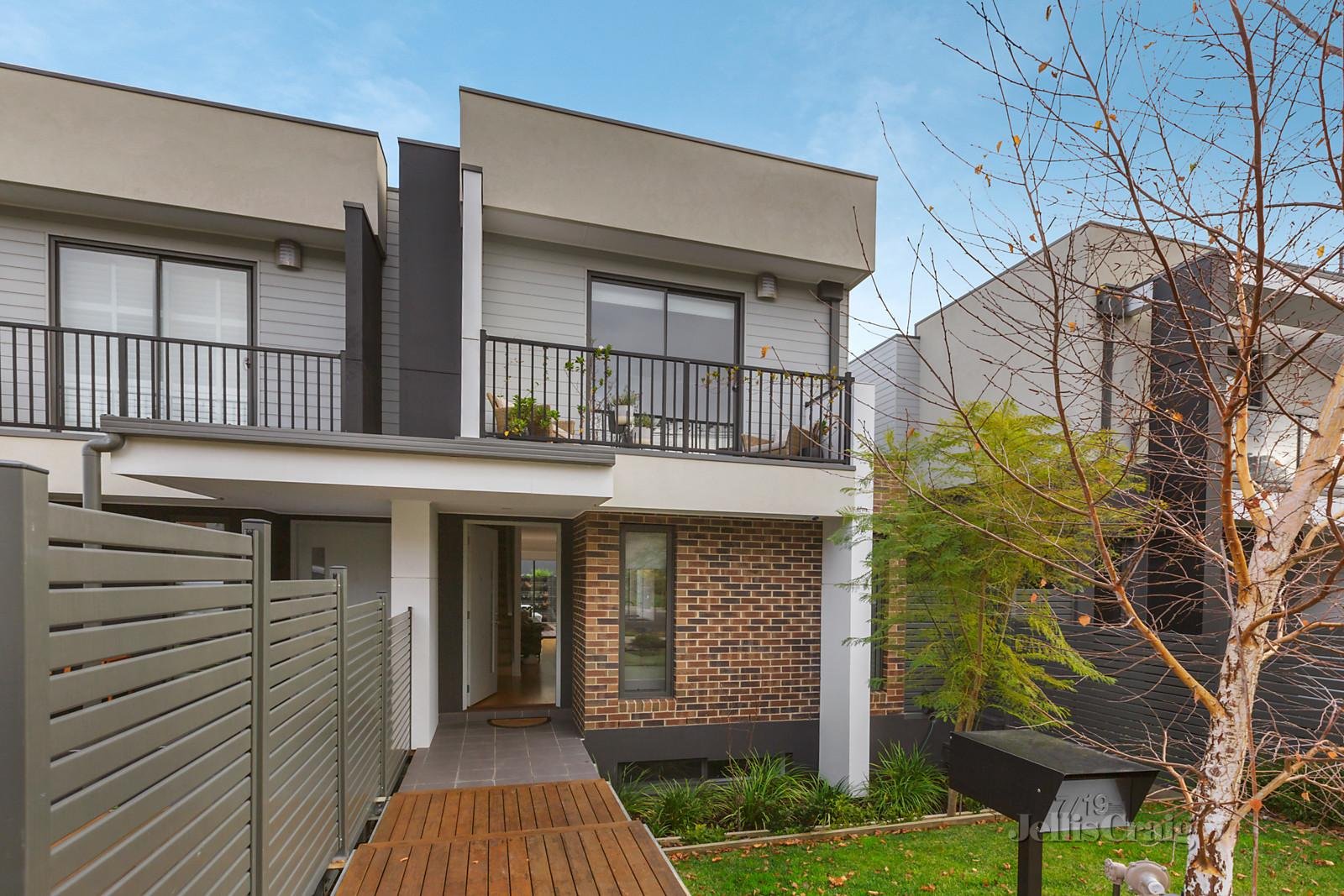 7/19 Langtree Avenue, Pascoe Vale South
- Print Image 1