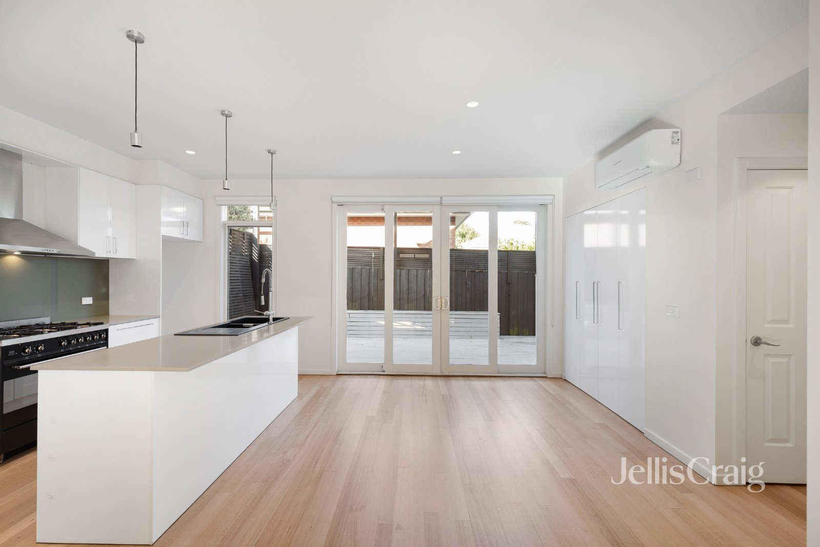 71A Queen Street, Reservoir image 3