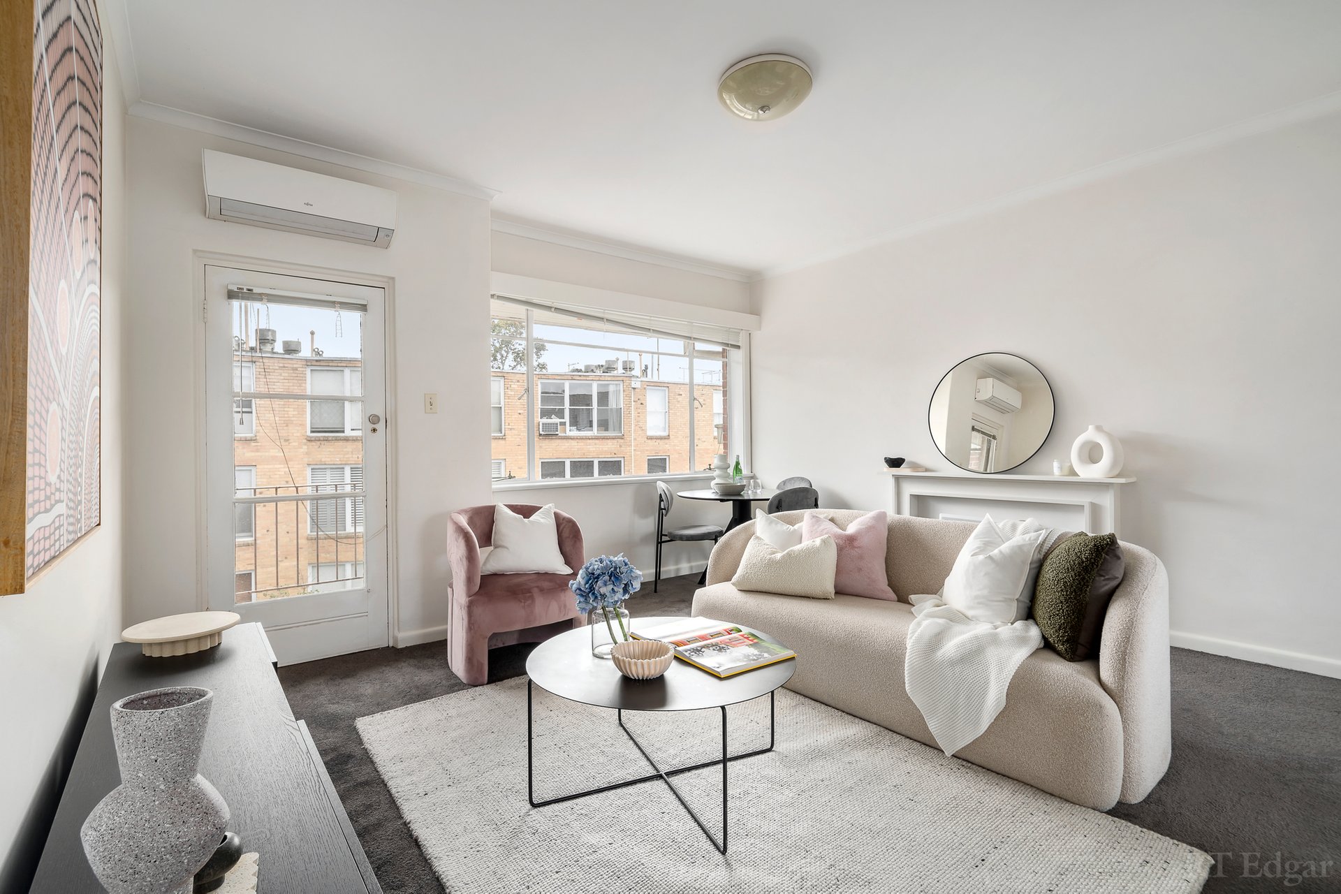 Property Gallery - Main Image