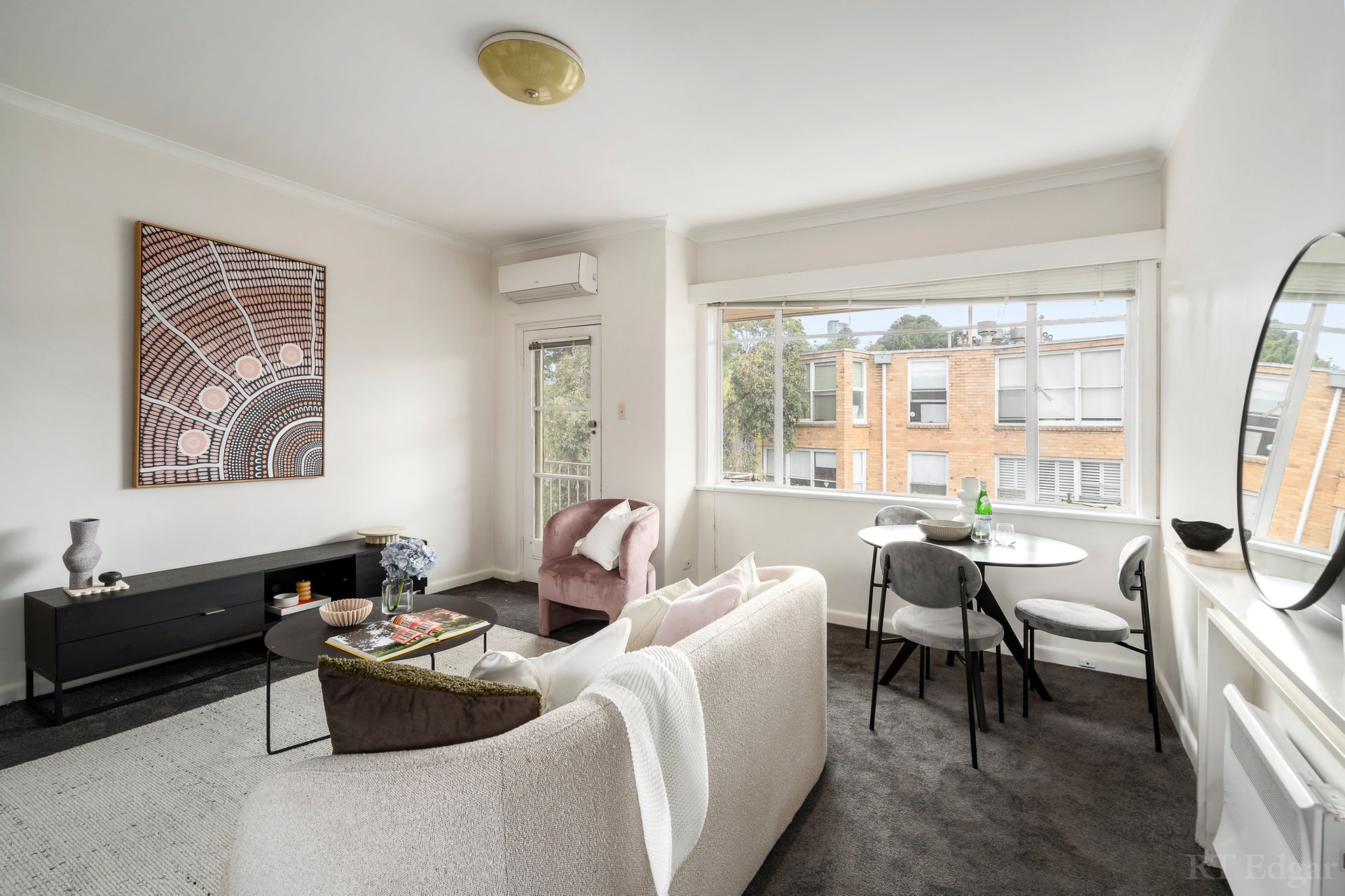 Property Gallery Thumbnail 2
