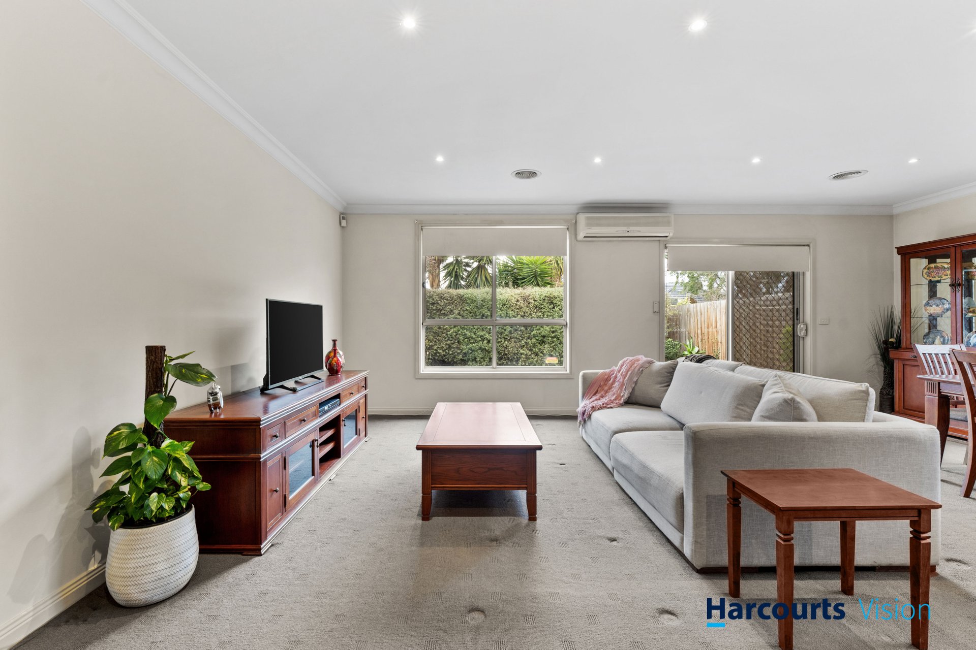 71B David Avenue, Keilor East image 6