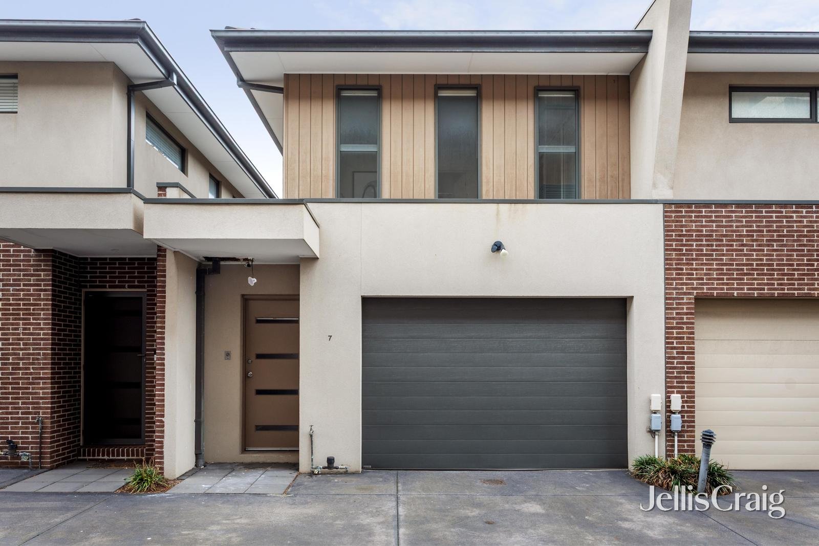 7/2-4 Faulkner Street, Bentleigh image 1