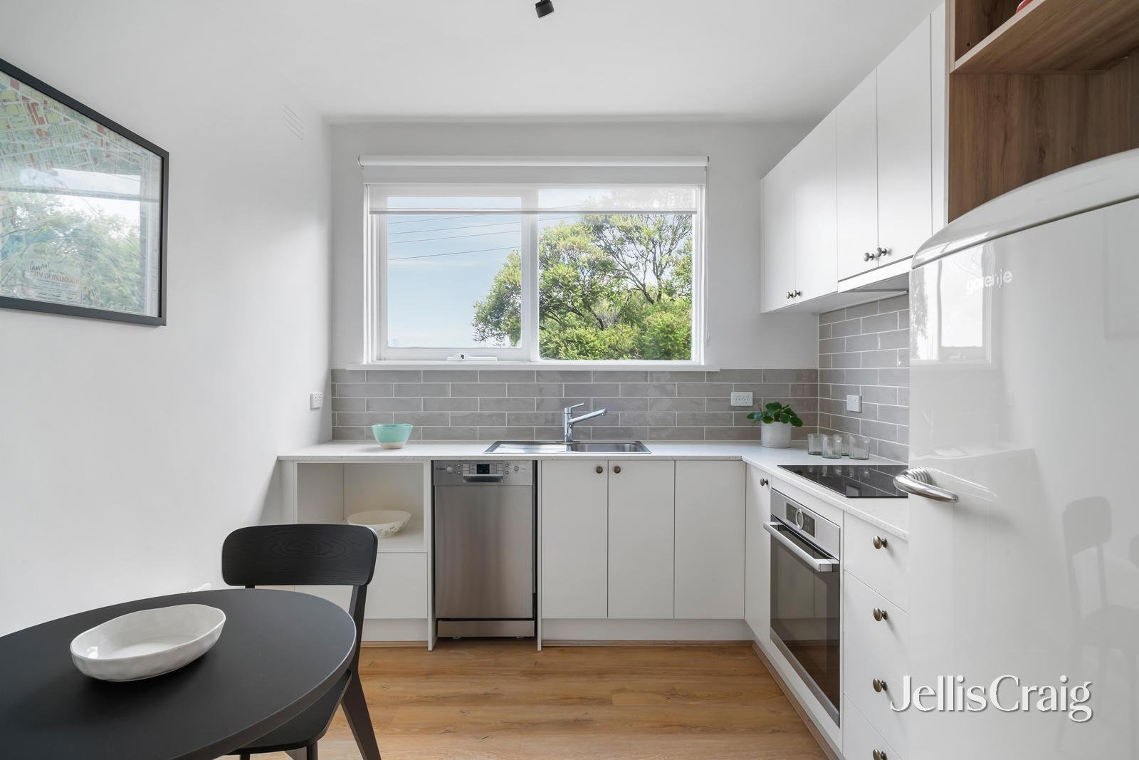 7/2 Brook Street, Hawthorn image 6